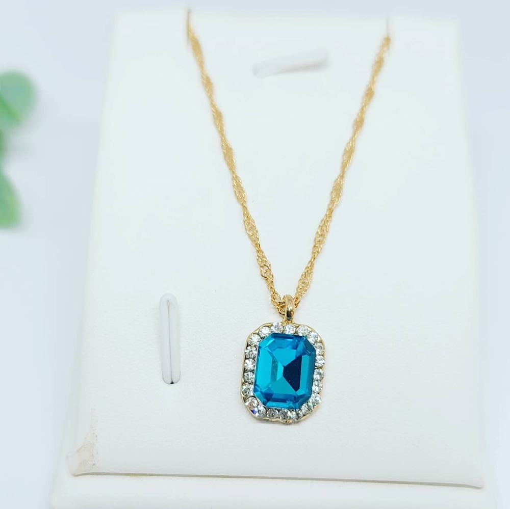 Aqua Blue Rhinestones pendant gold color chain